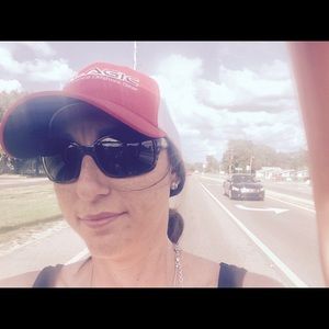 Meet your Posher, Michele